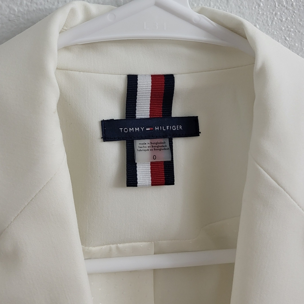Tommy Hilfiger One Button Blazer - Picture 2 of 5